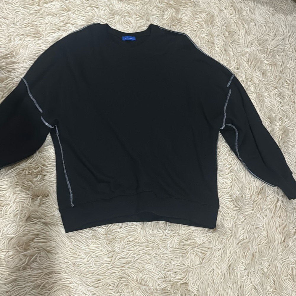 Yeezy drop shoulder type crewneck